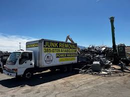 Best Retail Junk Removal  in Amboy, IL